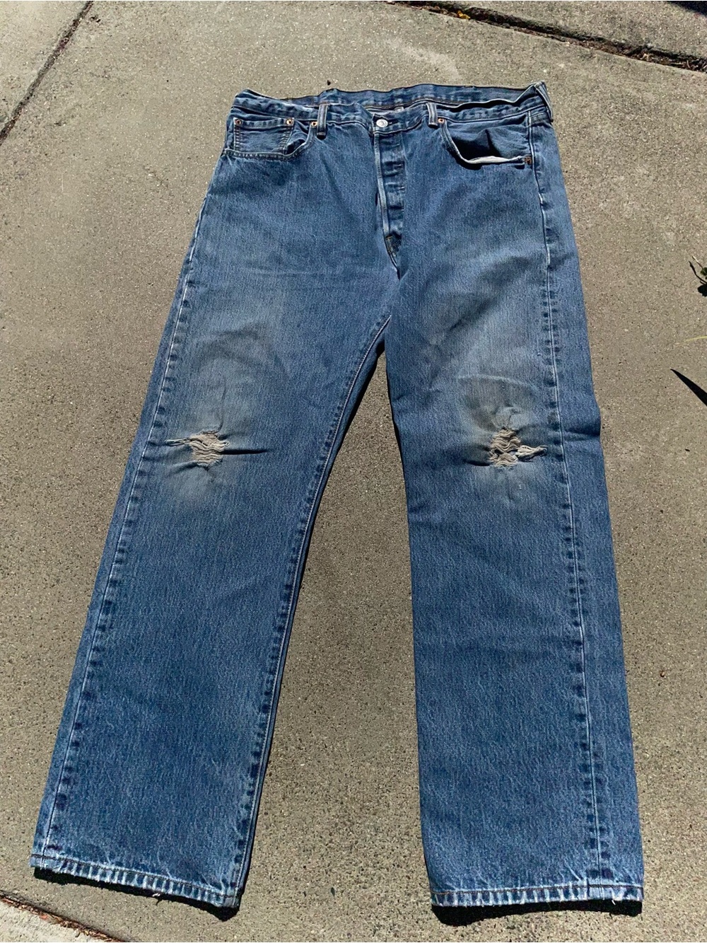 Levi's 501 Blue Straight-Leg Jeans